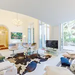 Luxury 135m2 In Historic With Sea-water Pool, Private & Tennis アパート ロクブリュヌ＝カップ＝マルタン